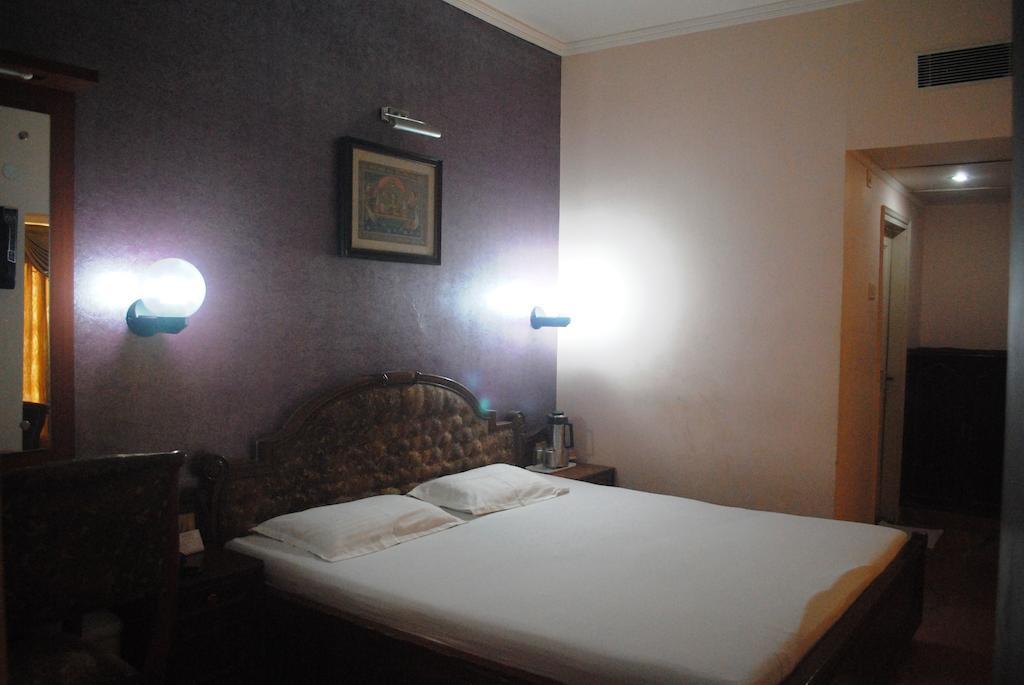Padma Otel Puri Dış mekan fotoğraf